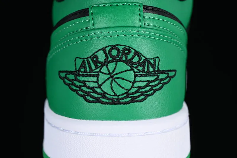 All categories Air Jordan Jordan series basketball shoes Air Jordan 1 Low G version pure original Air Jordan 1 Low "Lucky Green" AJ1 Joe 1 black green low-top basketball shoes 553558-065